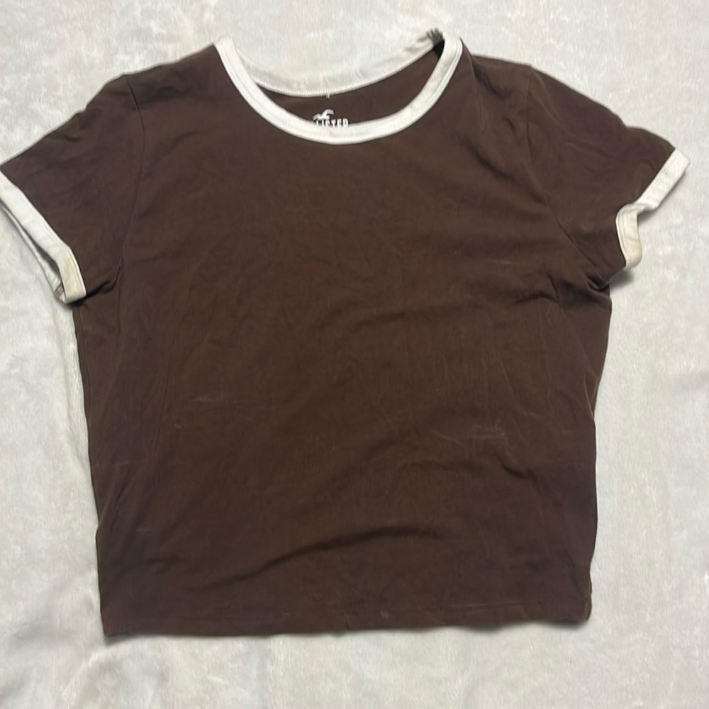 Hollister brown baby tee